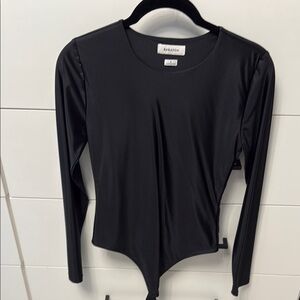 BRAND NEW Aritzia Babaton Black Bodysuit